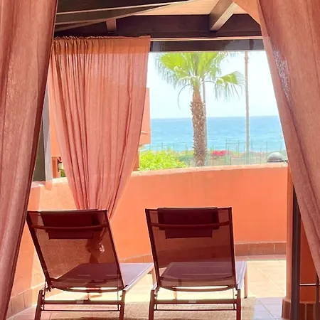 Apartment Beachfront 3bdr By Better Bookings