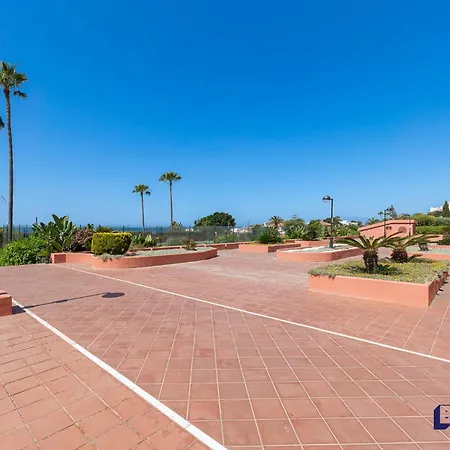 Apartment Beachfront 3bdr By Better Bookings