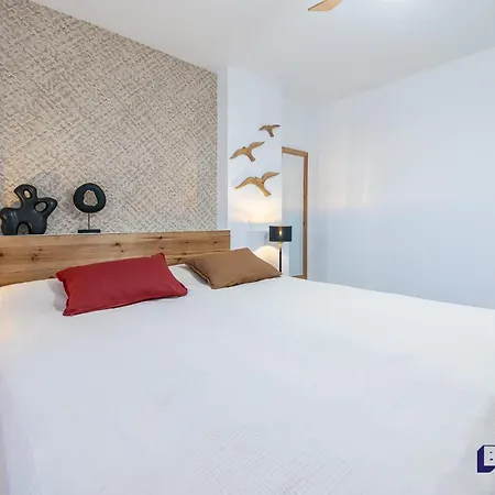 Apartment Beachfront 3bdr By Better Bookings